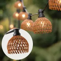 LumenXL Kit guirlande guinguette avec abat-jours couleur bois foncé avec aspect rotin, disponible avec différentes ampoules LED