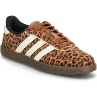 Adidas Baskets basses 'Breaknet Sleek' marron / chocolat / blanc cassé