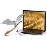 Noble Collection Harry Potter Toyllectible Treasures Diorama - Hedvika ()