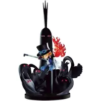 Banpresto Monde Spécial Sabo Vs Cinq Anciens Et Figurine Imu One Piece 14 Cm