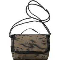 Carhartt WIP - Sac épaule 2,7 L - Travon Shoulder Bag Duck Feather Print Cypress Black en Nylon - Kaki