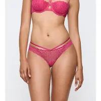 Triumph Slip 'That Night In Vegas' rose