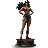 Iron Studios Statue réplique DC Comics Legacy à l'échelle 1/4 de Wonder Woman, 56 cm