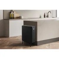 Umuzi Cleaning Umuzi Poubelle de nettoyage - 60L - Soft Close - 54x 33x80 - Noir mat