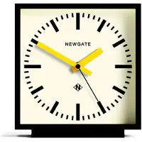 Newgate Amp Railway Horloge de cheminée avec aiguilles jaunes