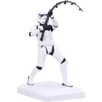 Original Stormtrooper Figurine de collection Disney de - Nemesis Now - Stormtrooper - What A Catch - pour Indifférent - multicolore - Taille Standard