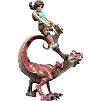 Weta Workshop Figurka Mini Epics Lara Croft z Raptorem 24 cm -