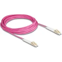 DeLOCK - Câble de réseau - LC multi-mode (M) coudé à LC multi-mode (M) coudé - 10,0m - fibre optique - duplex - 50/125 microns - OM4 - sans halogène - violet (88091)