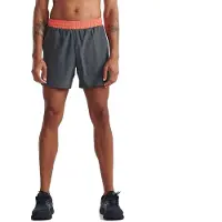 2XU Aero 5´´ Shorts Gris M Homme