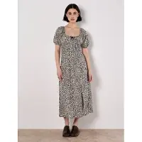 Apricot Robe ' ' crème