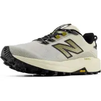 New Balance Baskets basses 'Rebel Trail' olive / noir / blanc cassé