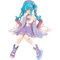 Furyu Hatsune Miku - Love Sailor Purple - Statuette Pvc Noodle Stopper 13cm