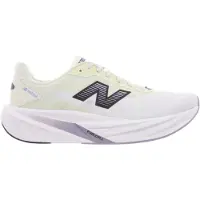 New Balance Baskets basses 'FuelCell Rebel v5' vert / vert clair / blanc