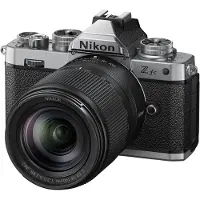 Nikon Z fc + Nikkor 18-140 VR