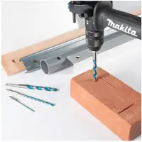Makita Perceuse universelle 8x120 mandrin 1/4