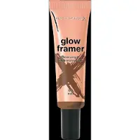 Max Factor Miracle Pure Glow Framer fluide bronzant teinte 60 Rich 30 ml