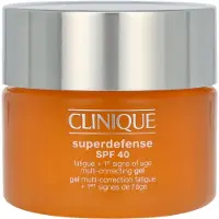 Clinique Superdefense SPF 40 Fatigue + 1st Signs of Age Multi Correcting Gel gel hydratant anti-premiers signes du viellissement SPF 40 30 ml