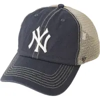 47 Casquette 'NEYYAN ' beige clair / bleu marine / blanc