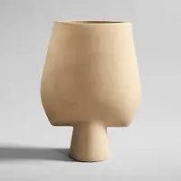 101 Copenhagen Sphere Vase Square Sand | Hexa