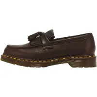 Dr. Martens Chaussure basse 'Adrian' brun foncé