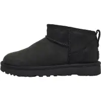 Ugg Boots 'Classic Ultra' noir