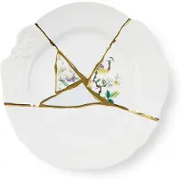 Seletti Assiette ? d?ner Kintsugi en porcelaine et or 24 carats, mod?le 2 - ?l?gance et raffinement pour votre table.