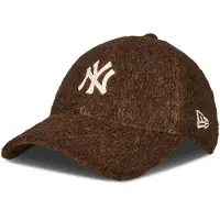 New Era Casquette de sport '9FORTY MLB New York Yankees Winter Borg' beige clair / marron