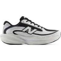 New Balance Chaussure de course 'Ellipse' greige / noir