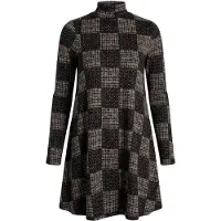 Apricot Robe ' ' moka
