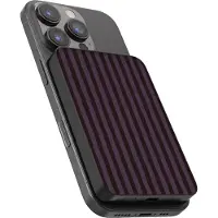 Selencia Powerbank Vivid 5 000 mAh - Convient pour MagSafe et Qi - Black / Bonbon Stripe Blueberry