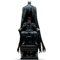 Iron Studios Statue de collection DC Comics, reproduction fidèle, 1/4, Batman et Bruce Wayne, 79 cm